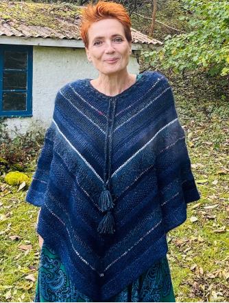 Strikkekit Poncho Delight Blå